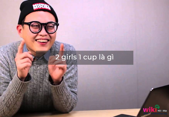 Nội dung của video 2 girls 1 cup