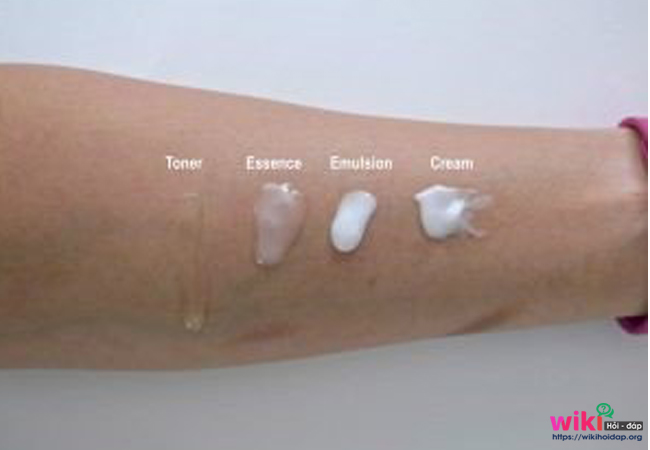 Emulsion so với kem dưỡng da có gì khác nhau ở những điểm nào?